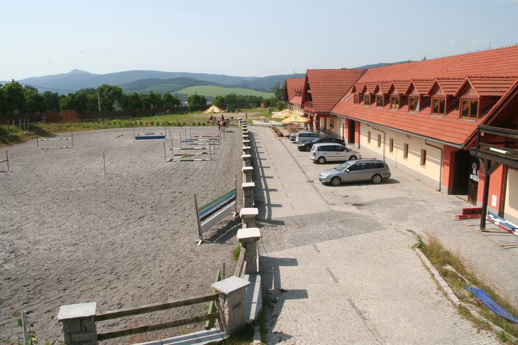 Hotel Farma Vysoká Chrastava Kültér fotó